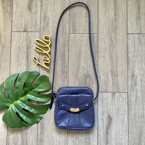 b. makowsky leather crossbody bag plum purple gold zip mini